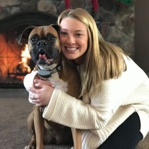 Meet your Posher, Mia